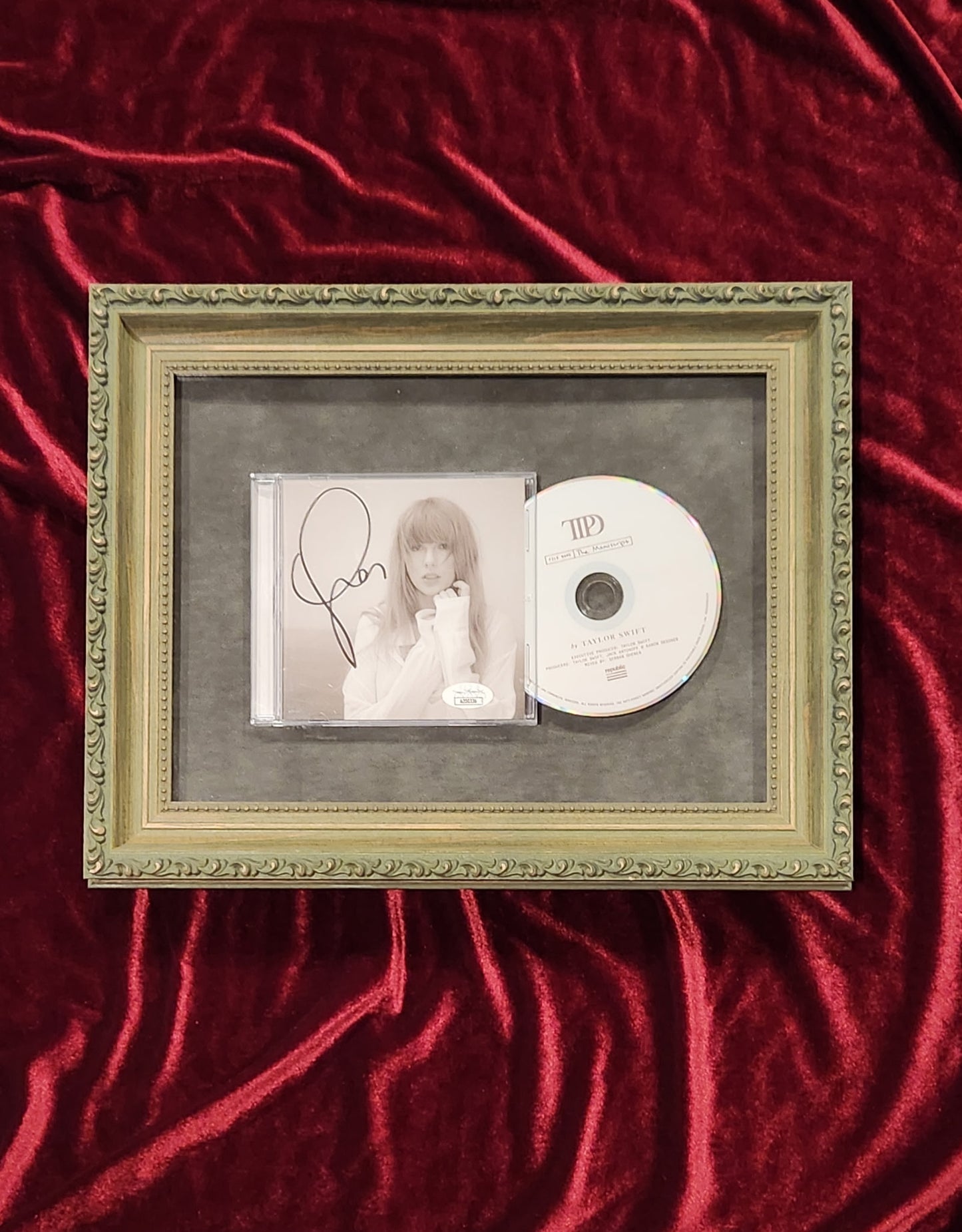 Talyor Swift -  The Tortured Poets Department (Signed CD Cover)