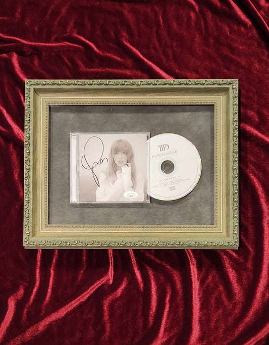 Talyor Swift -  The Tortured Poets Department (Signed CD Cover)