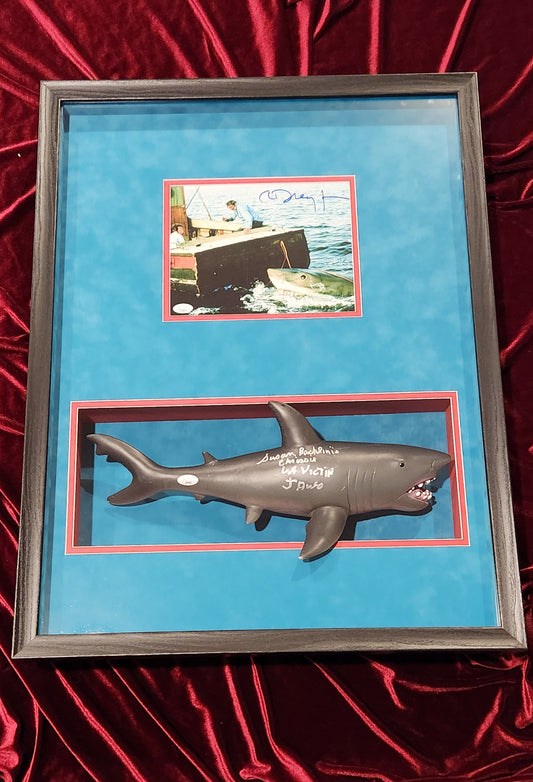 Jaws - Matt Hopper & 1st Victim (Shark Signed)
